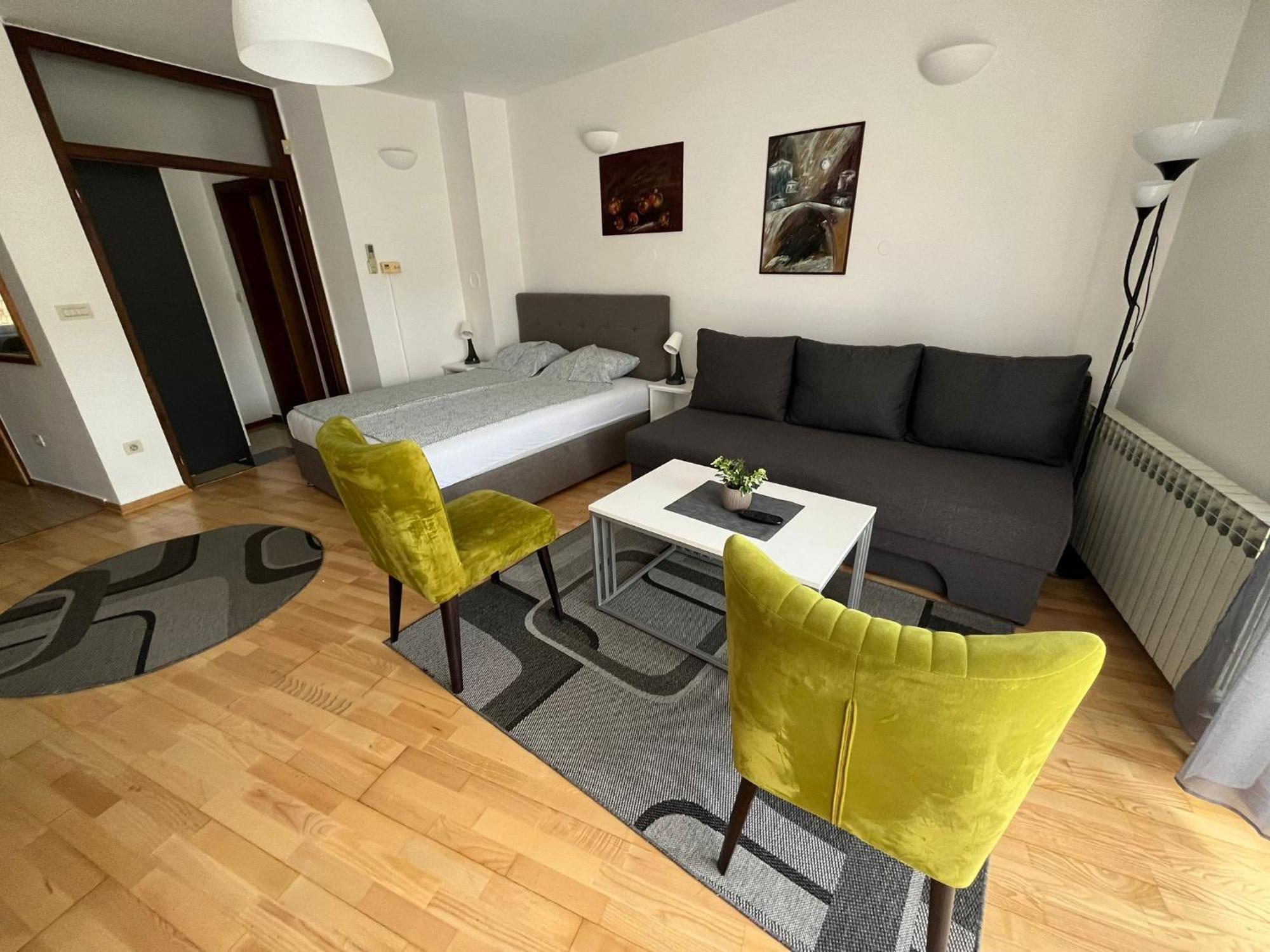 Litemo Apartment *